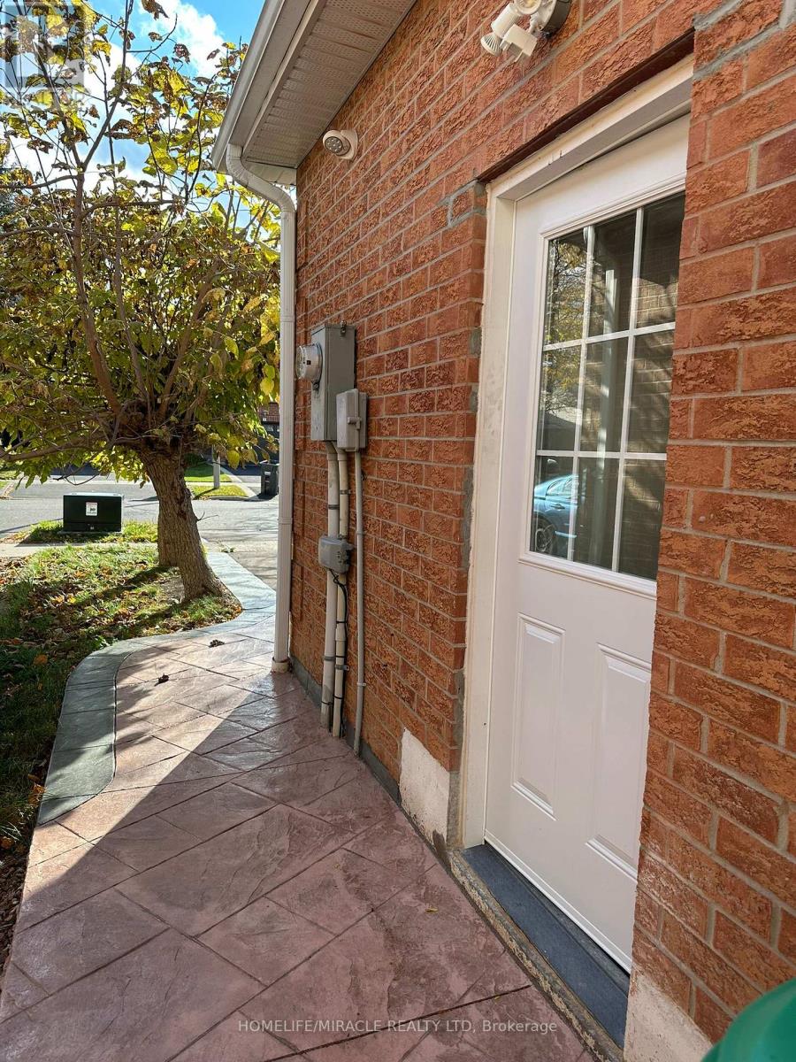 11 Cresswell Drive Property Photo 7