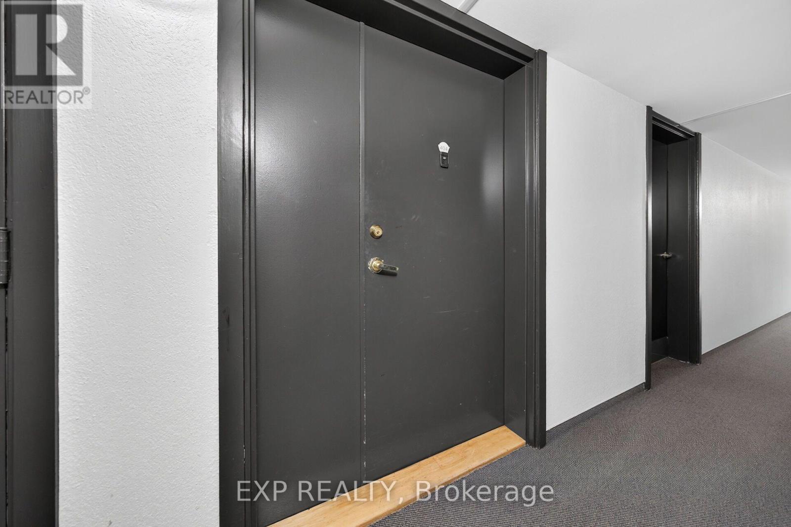404 - 6720 Glen Erin Drive Property Photo 14