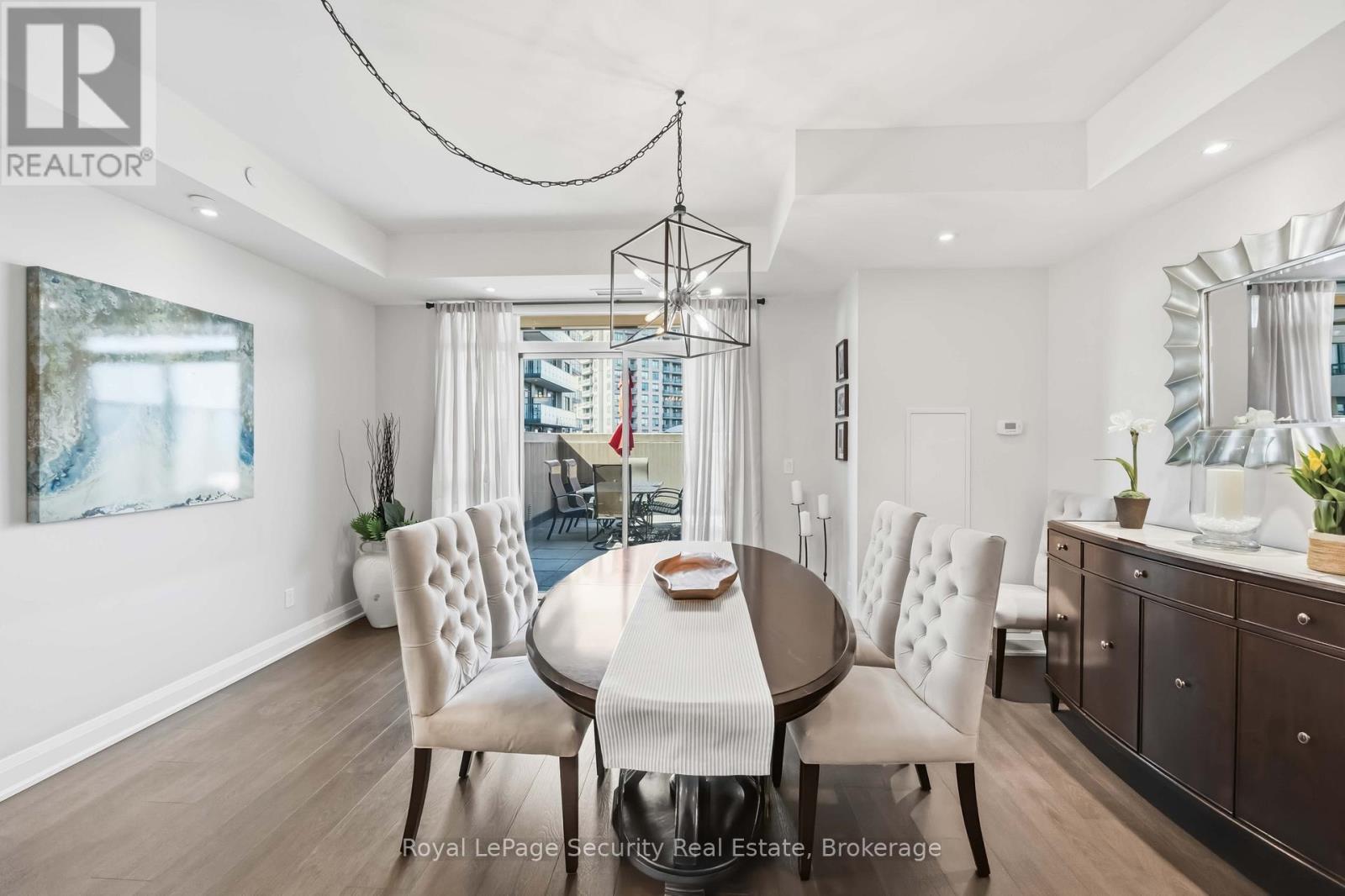 602 - 35 Fontenay Court Property Photo 20