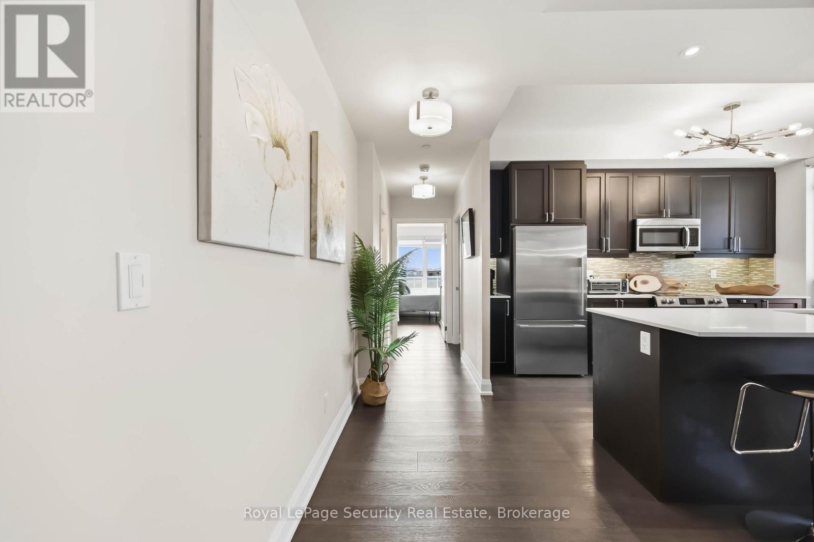 602 - 35 Fontenay Court Property Photo 28