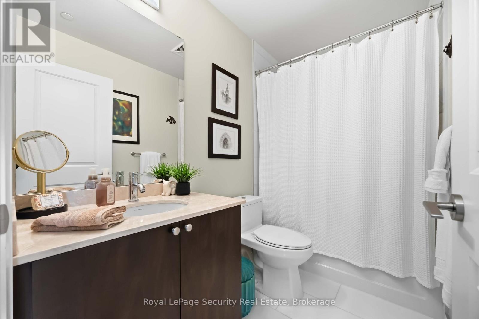 602 - 35 Fontenay Court Property Photo 37