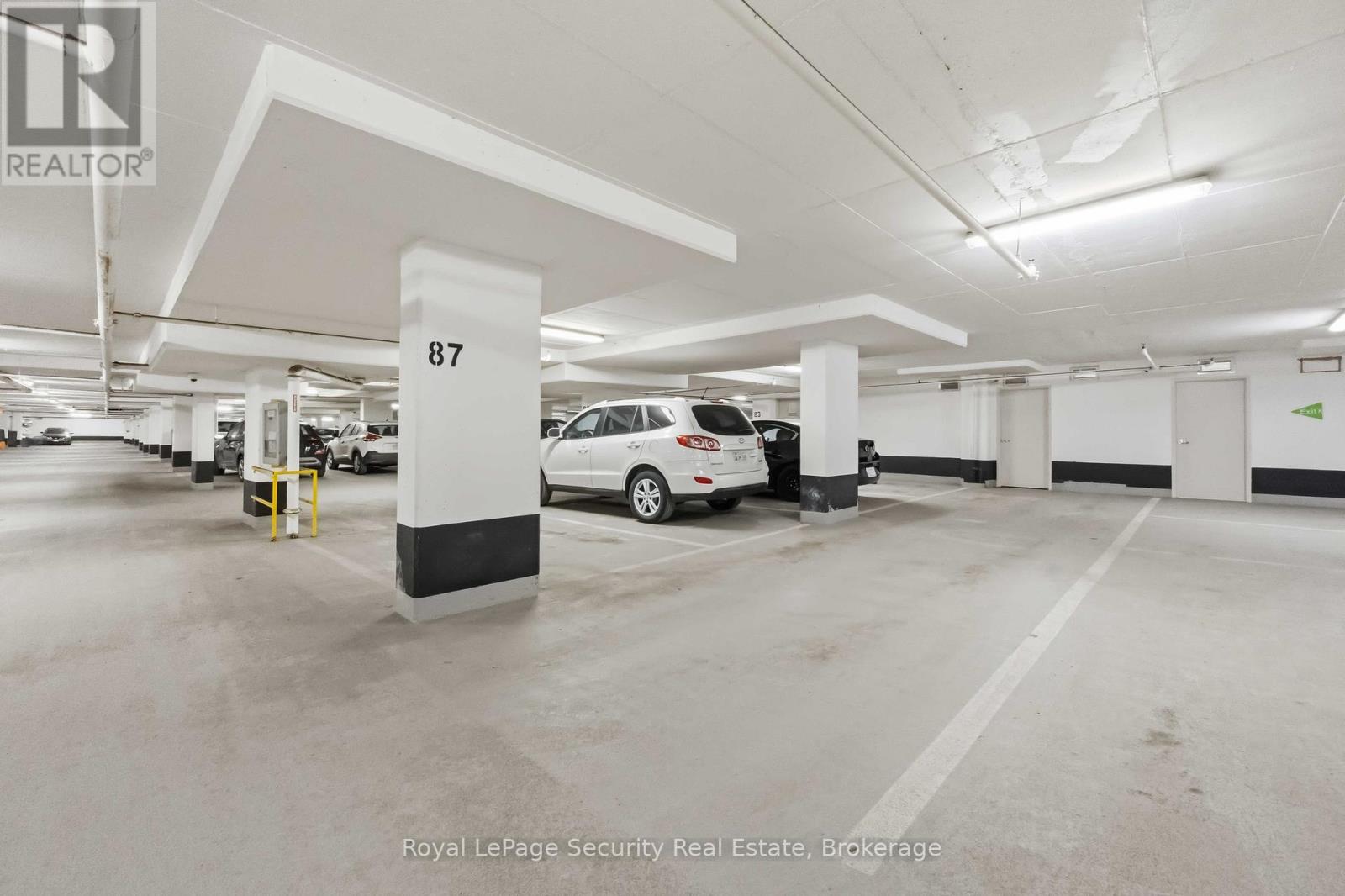 602 - 35 Fontenay Court Property Photo 50