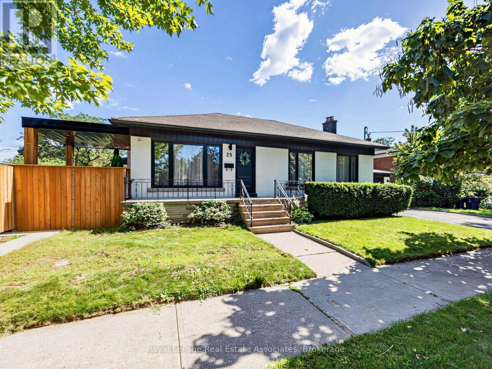 25 Treeview Drive Property Photo 1