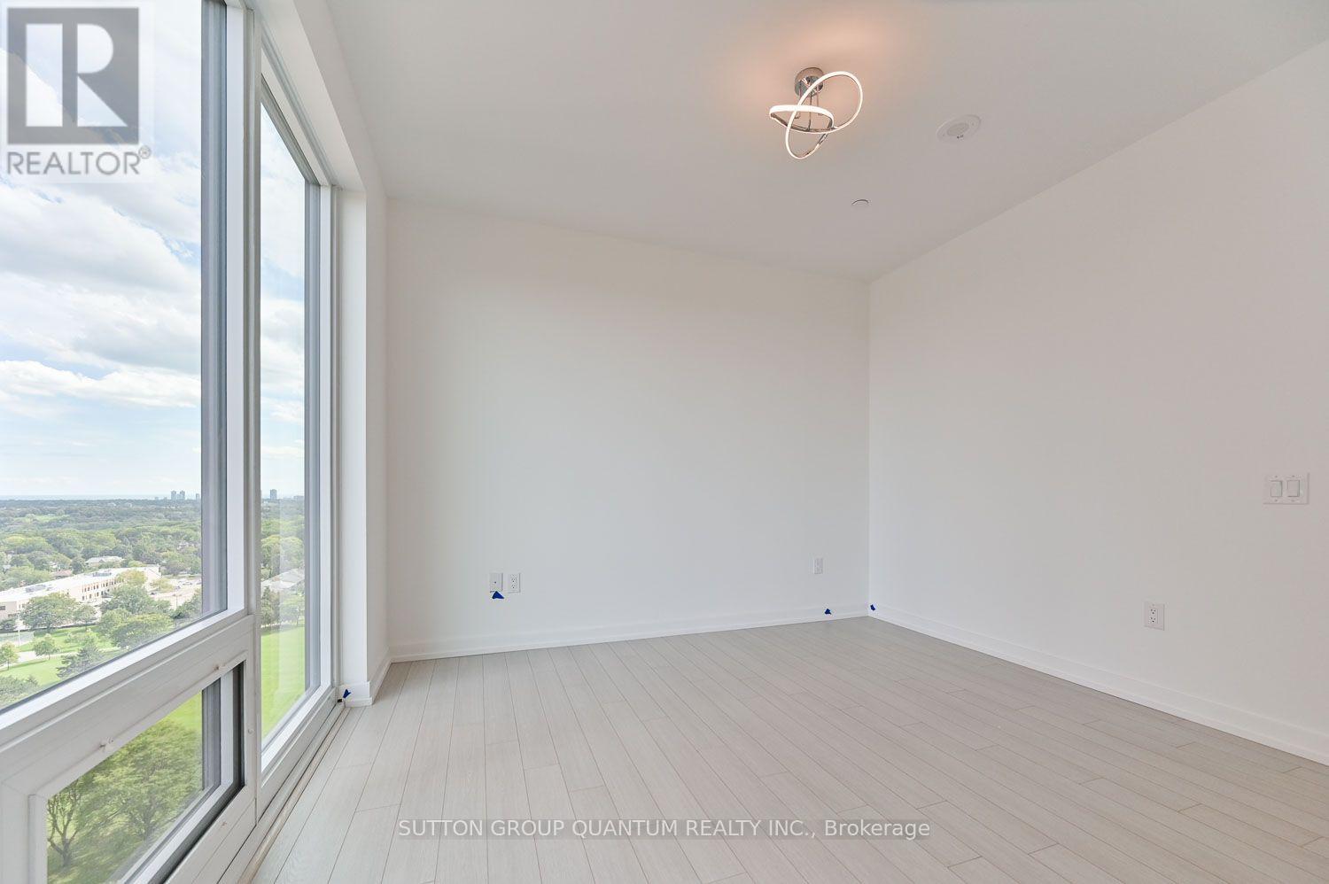 1821 - 4010 Eglinton Avenue W Property Photo 14