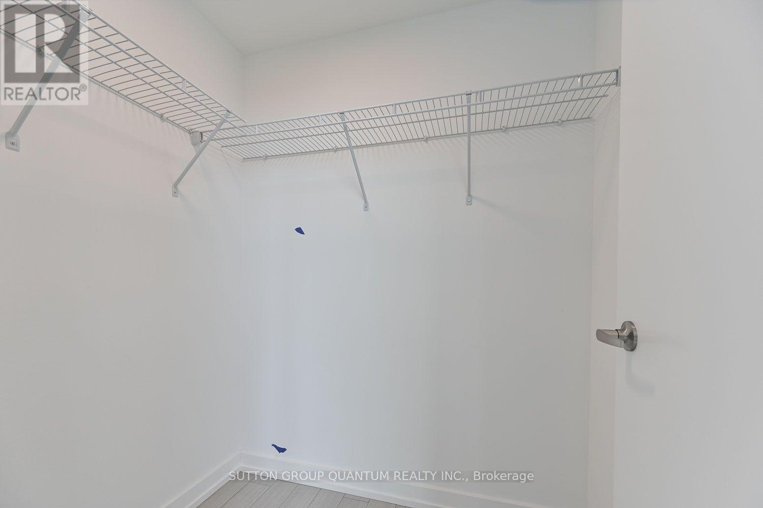 1821 - 4010 Eglinton Avenue W Property Photo 15
