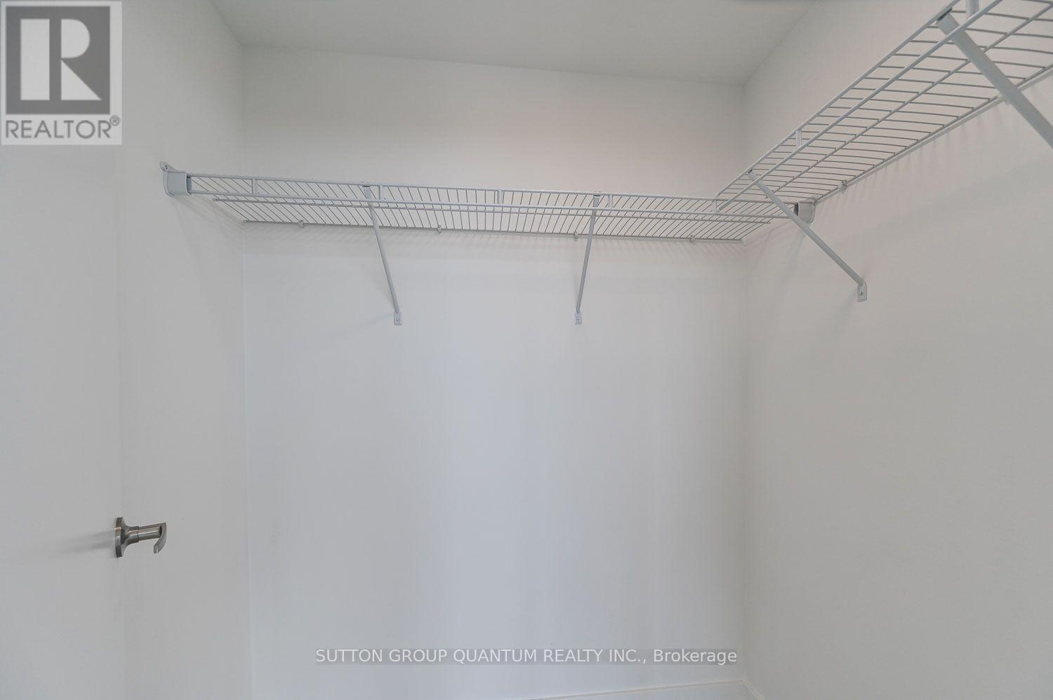 1821 - 4010 Eglinton Avenue W Property Photo 18