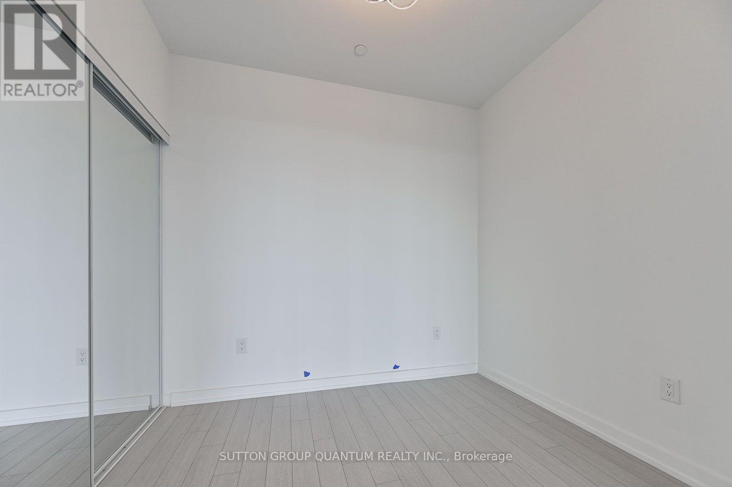 1821 - 4010 Eglinton Avenue W Property Photo 19