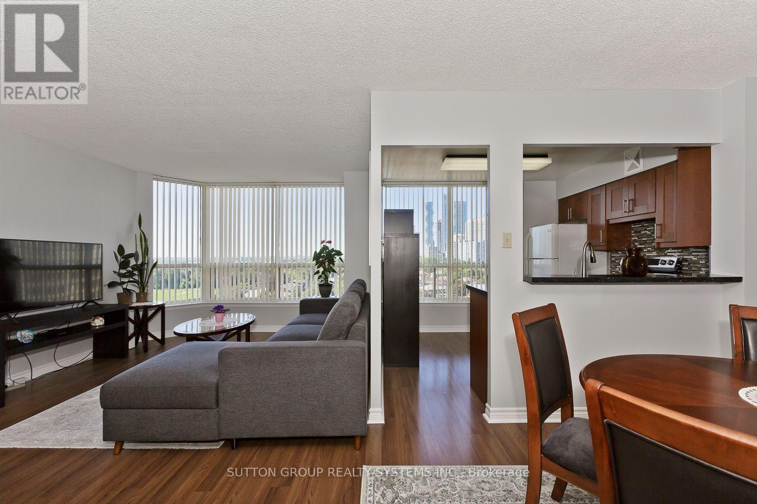 1214 - 55 Elm Drive Property Photo 5