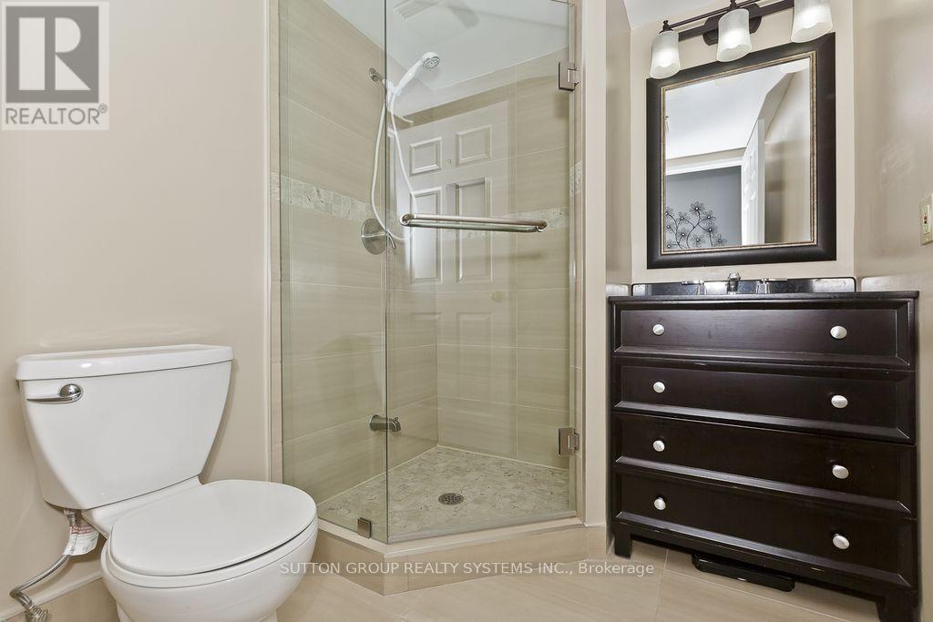 1214 - 55 Elm Drive Property Photo 15