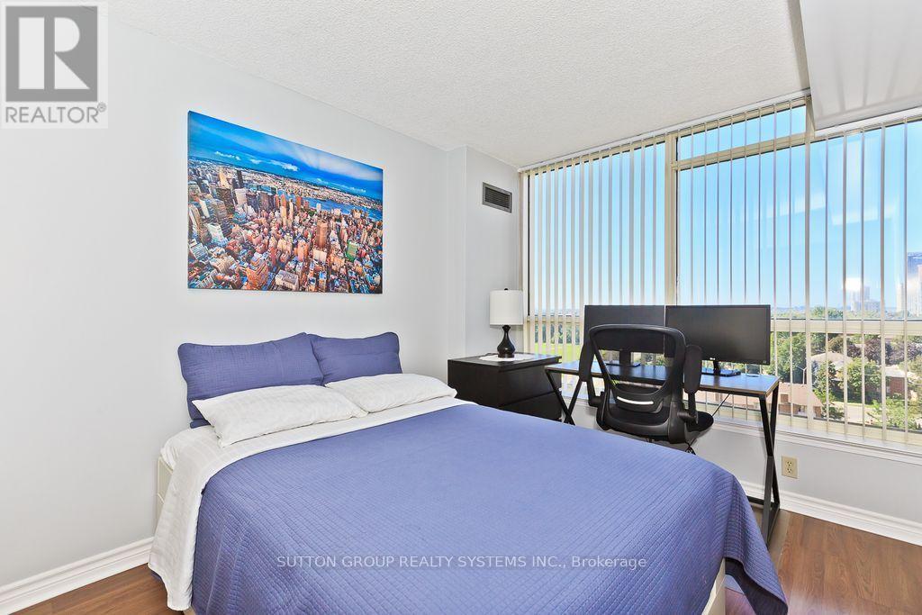1214 - 55 Elm Drive Property Photo 16