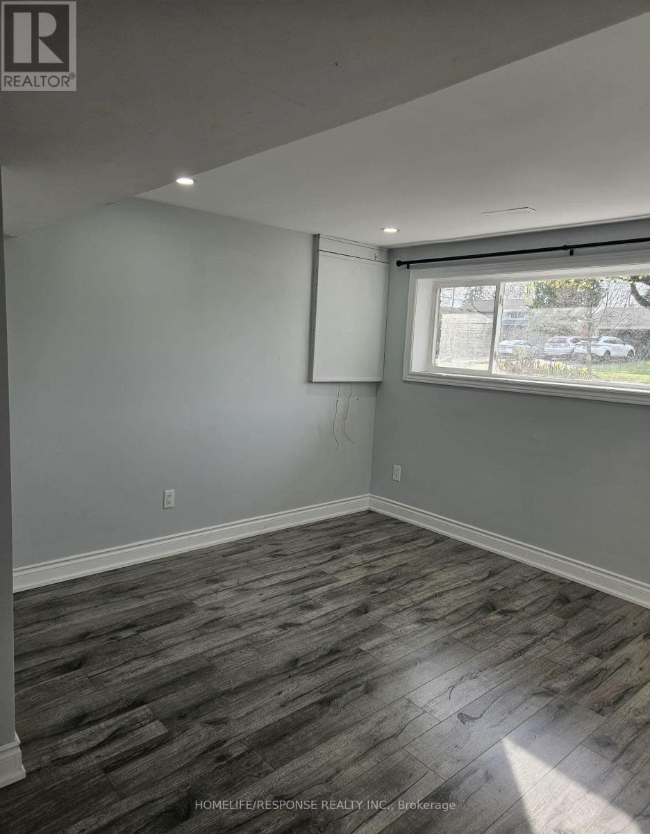 750 Willow (basement) Avenue Property Photo 11