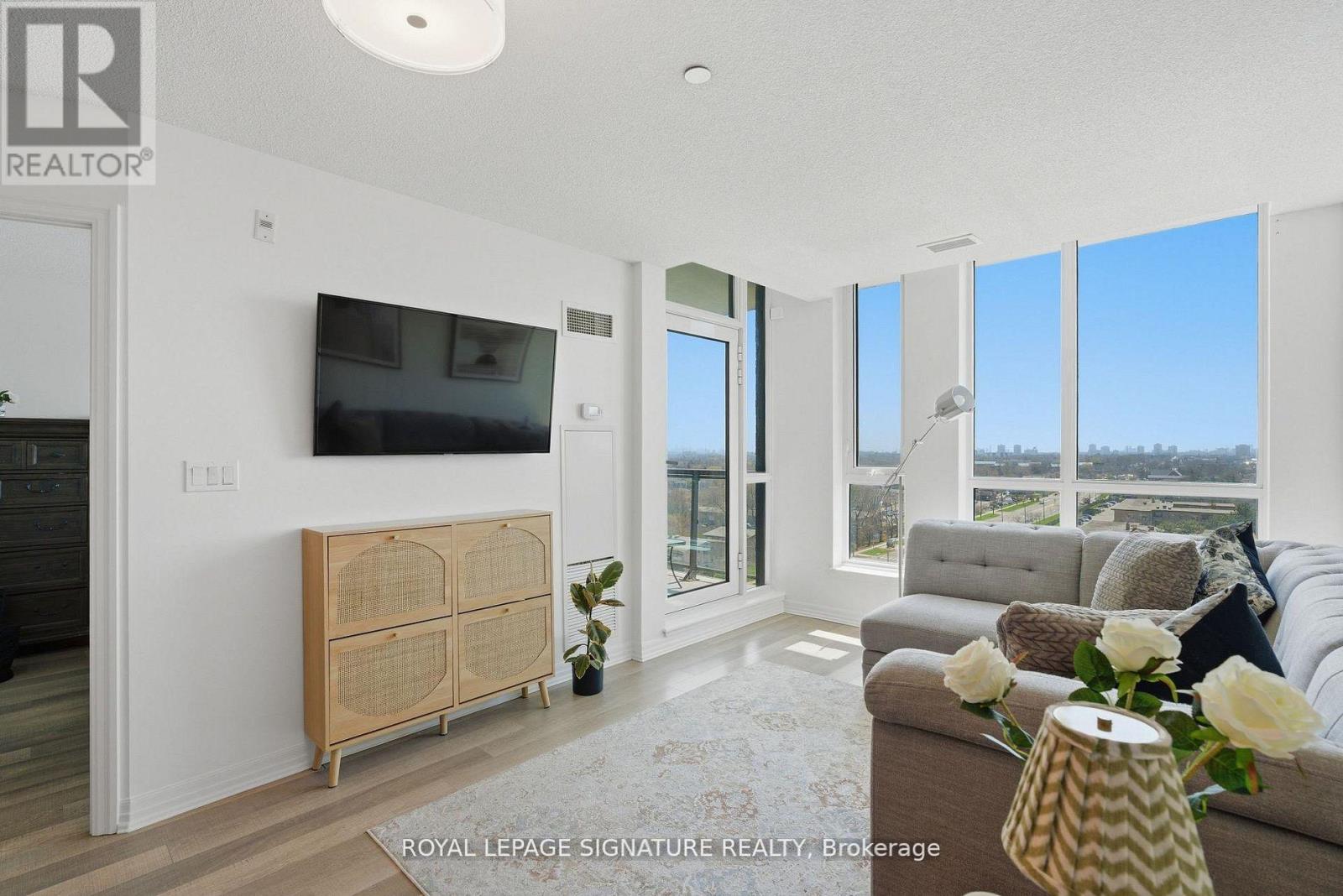 1116 - 80 Esther Lorrie Drive Property Photo 12