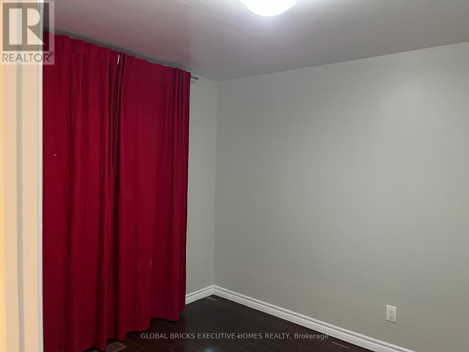 367 Kipling Avenue Property Photo 4