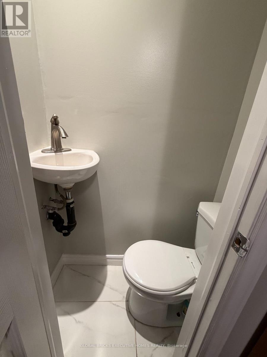 367 Kipling Avenue Property Photo 8