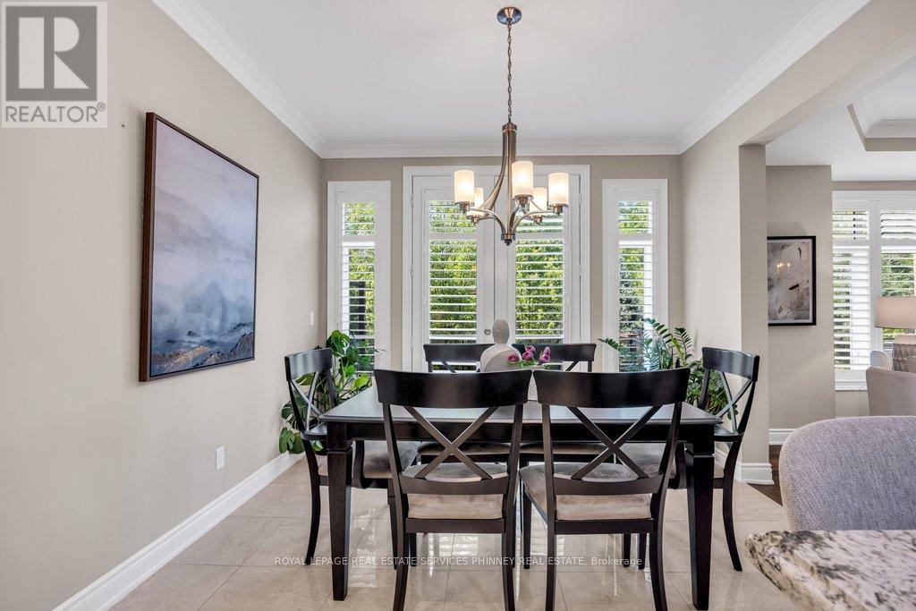 2444 Chateau Common Property Photo 10
