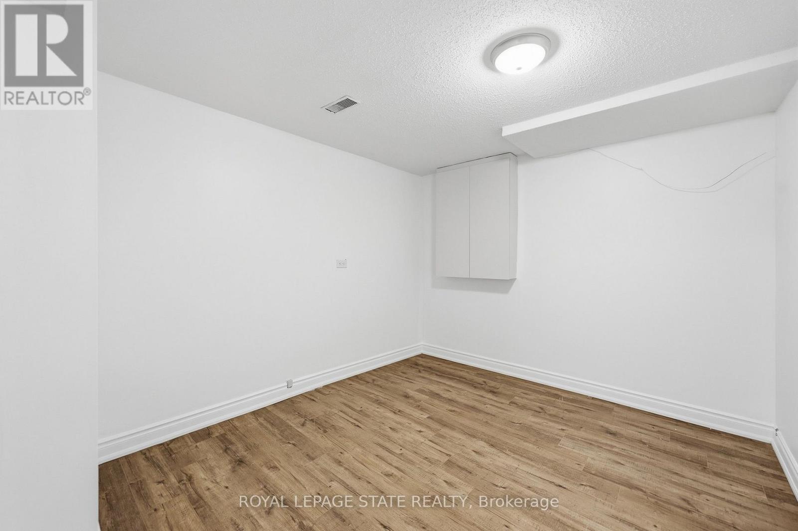 5592 Millbrook Lane Property Photo 36