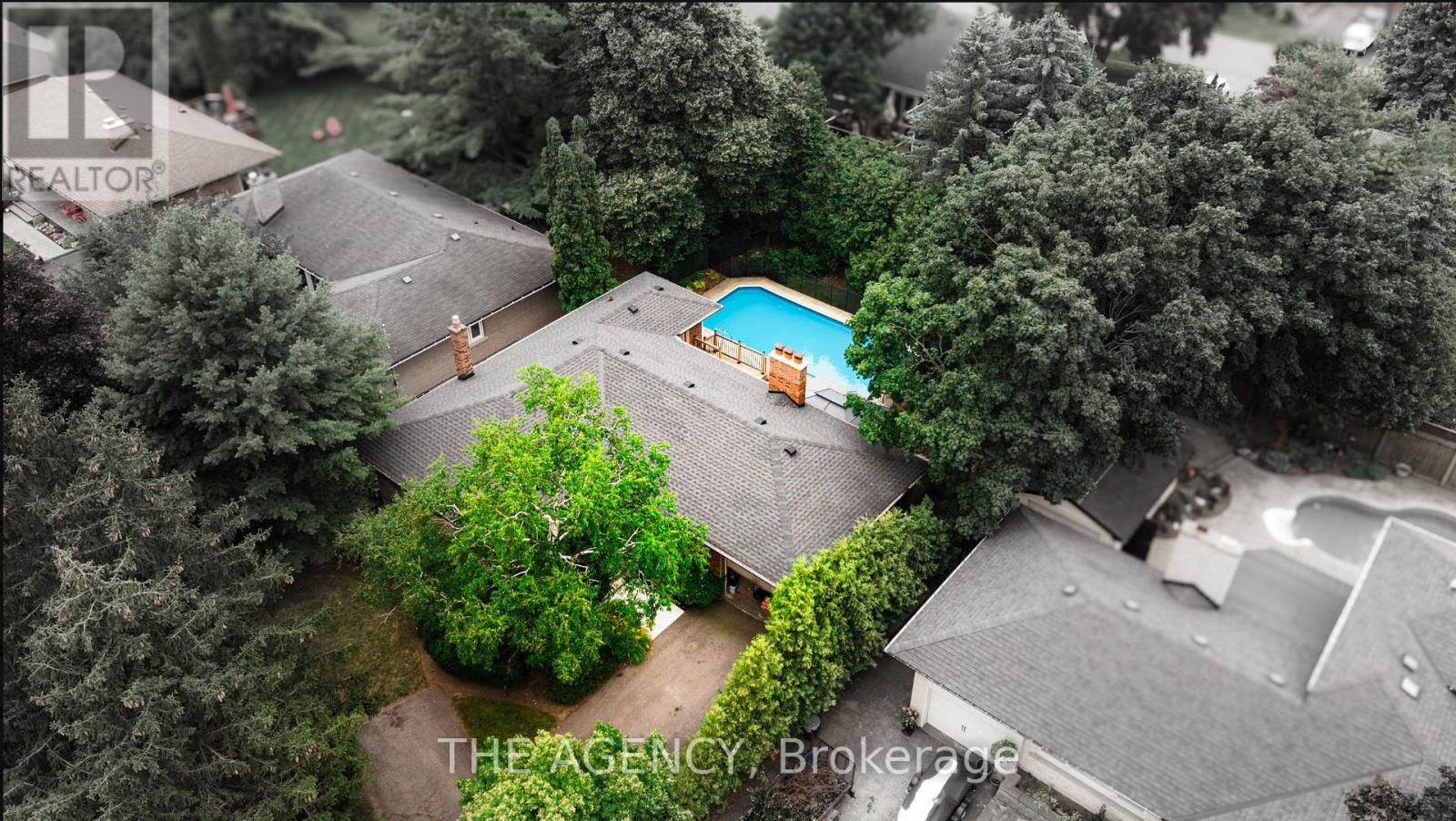 261 Wales Crescent Property Photo 1