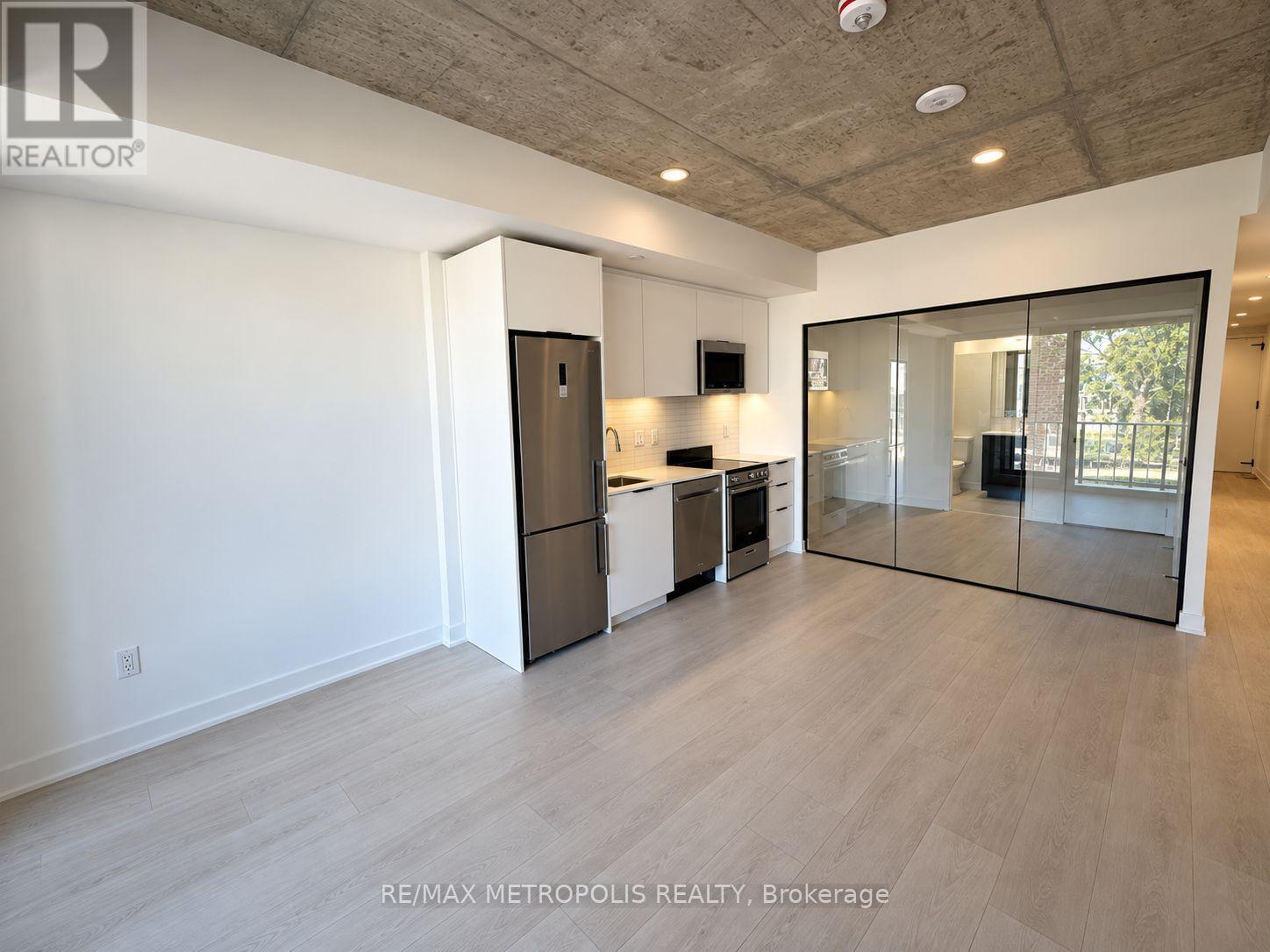 407 - 1 Vine Avenue Property Photo 5