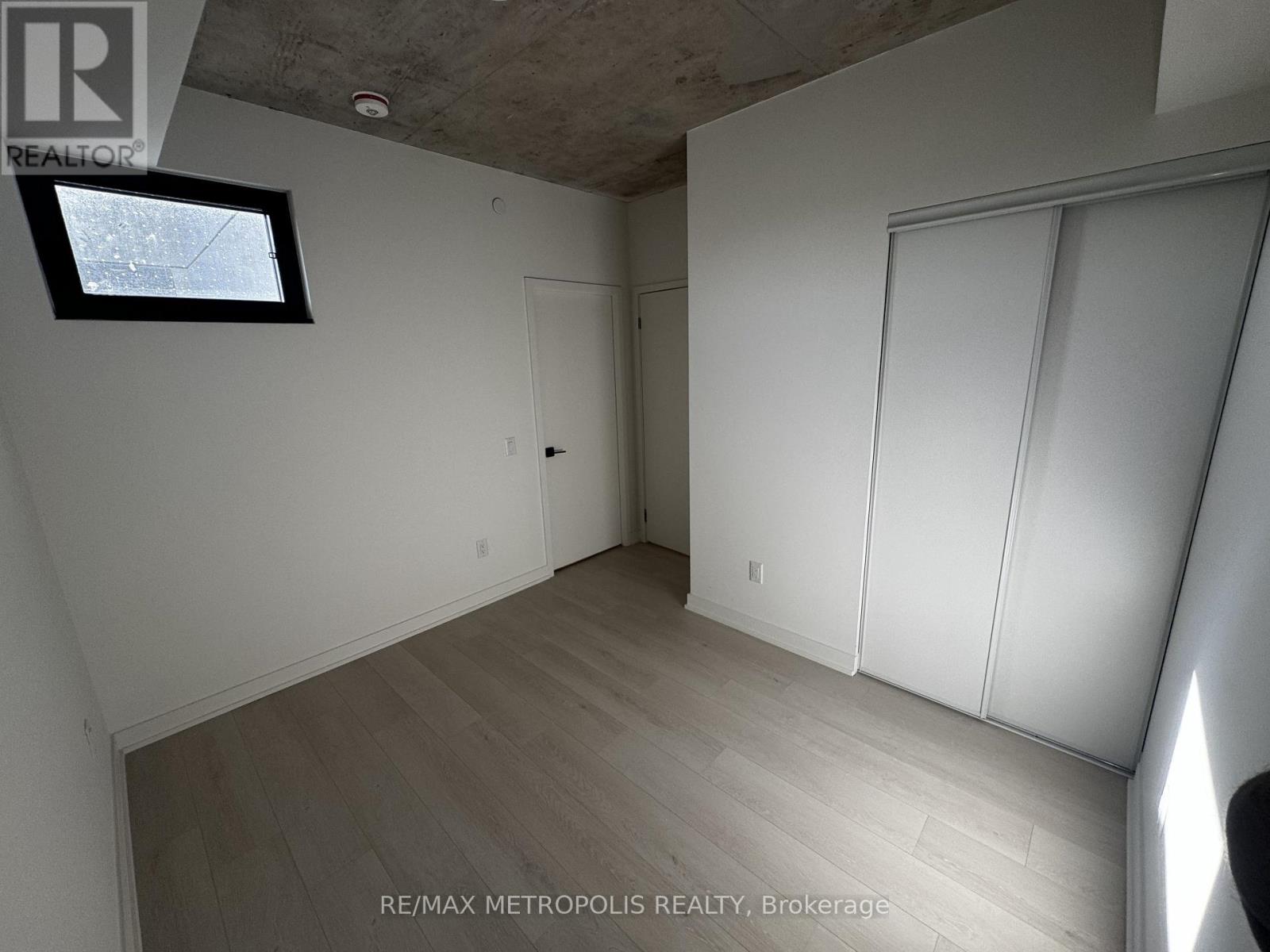 407 - 1 Vine Avenue Property Photo 12
