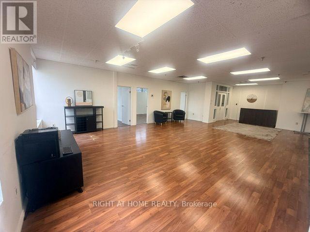 A - 71 Judson Street Property Photo 7