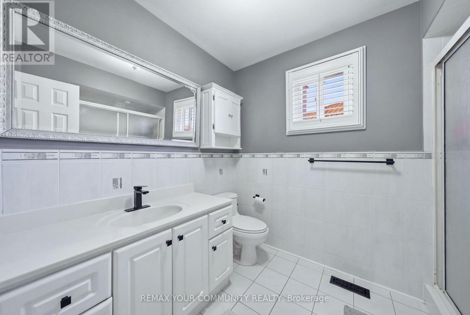 44 Candy Crescent W Property Photo 21