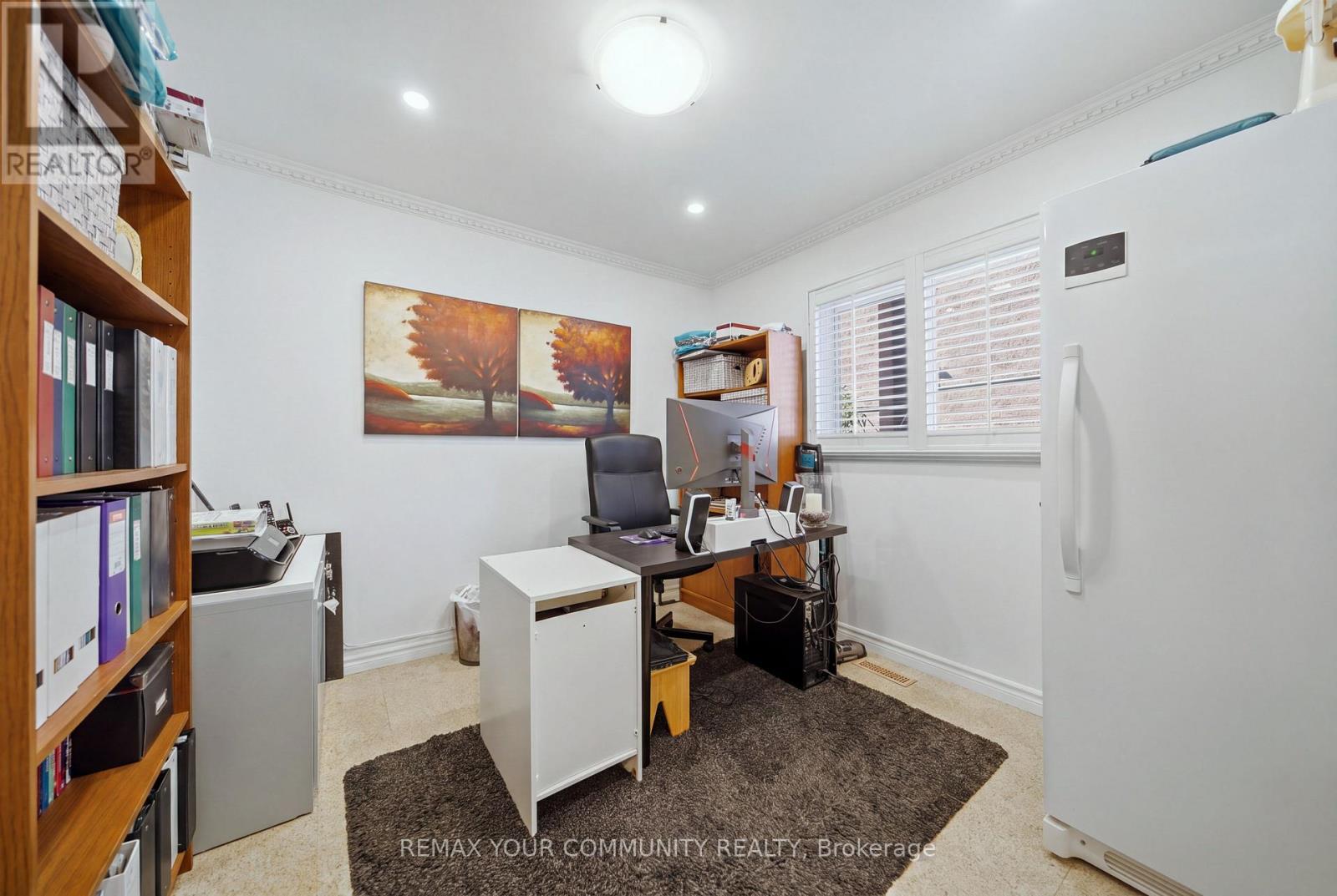 44 Candy Crescent W Property Photo 22