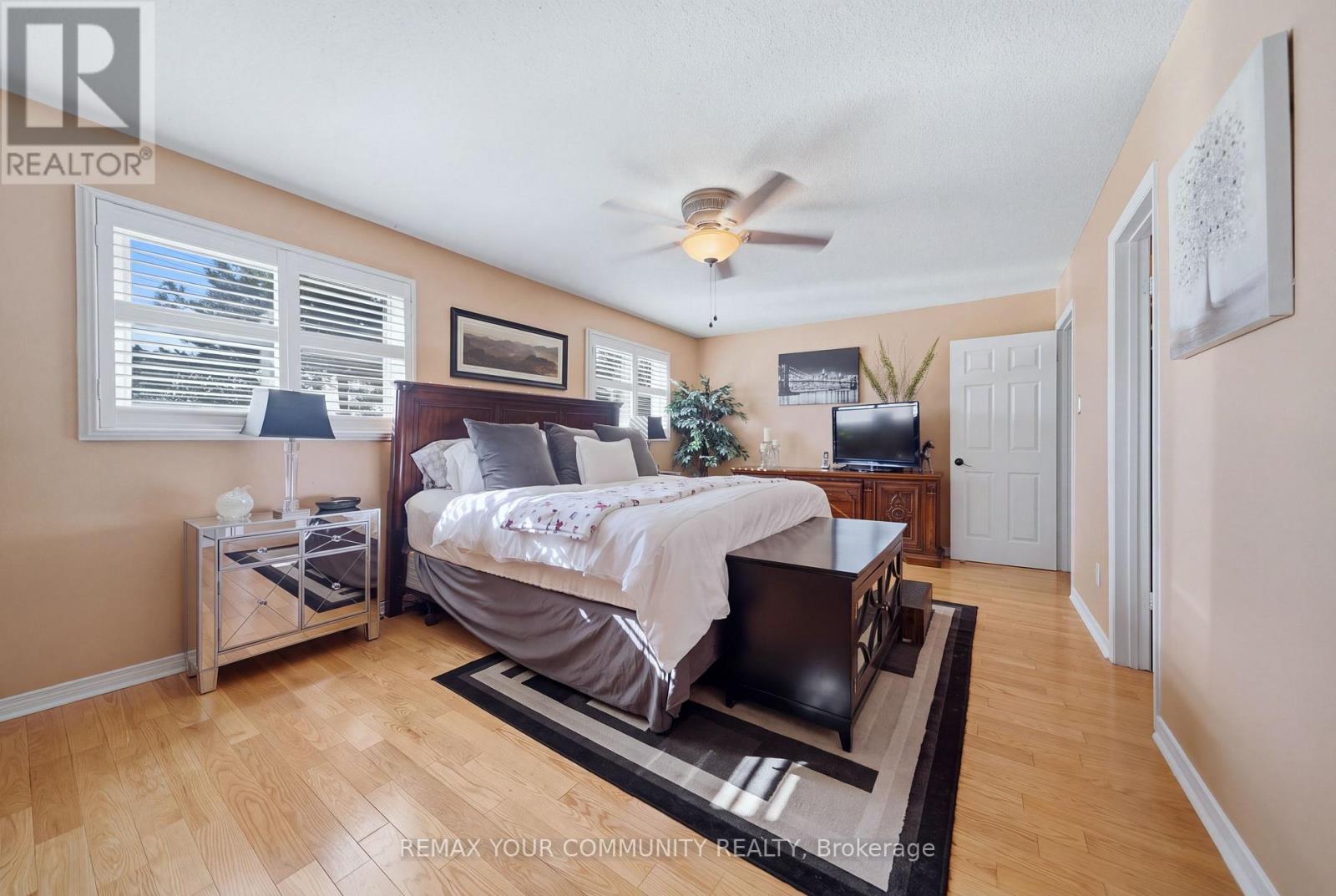 44 Candy Crescent W Property Photo 28