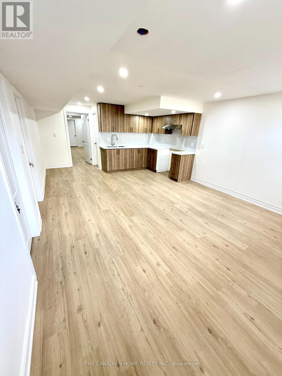 Bsmnt - 70 Abercrombie Crescent Property Photo 2