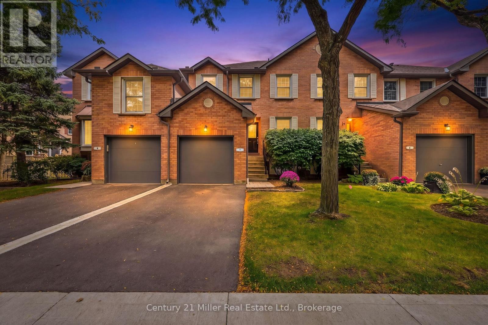 7 - 2935 HEADON FOREST DRIVE Property Photo 1
