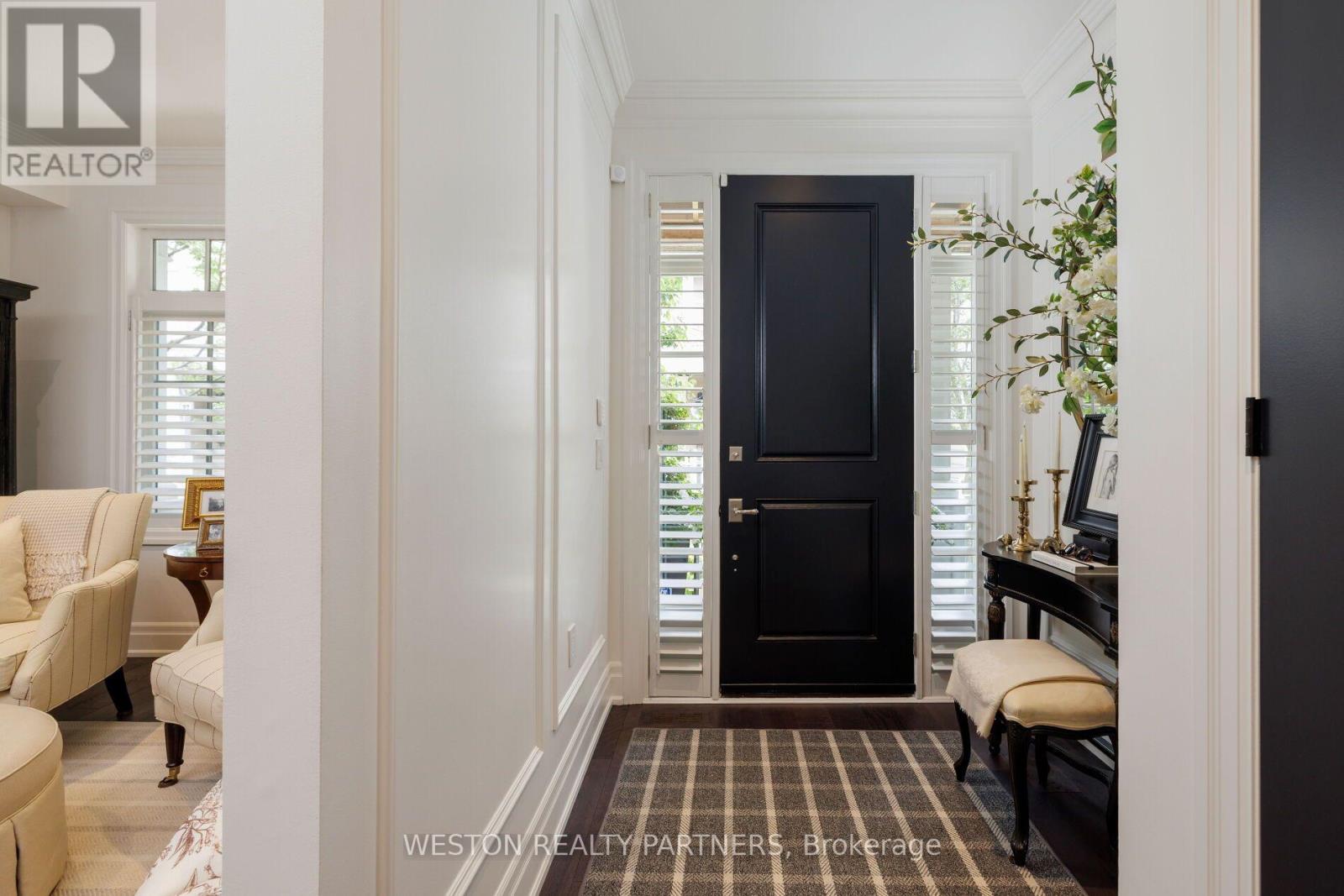 17 - 2369 Ontario Street Property Photo 3