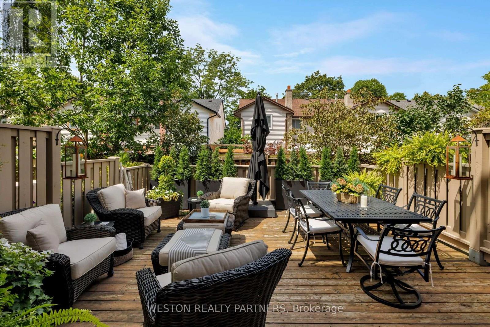 17 - 2369 Ontario Street Property Photo 18