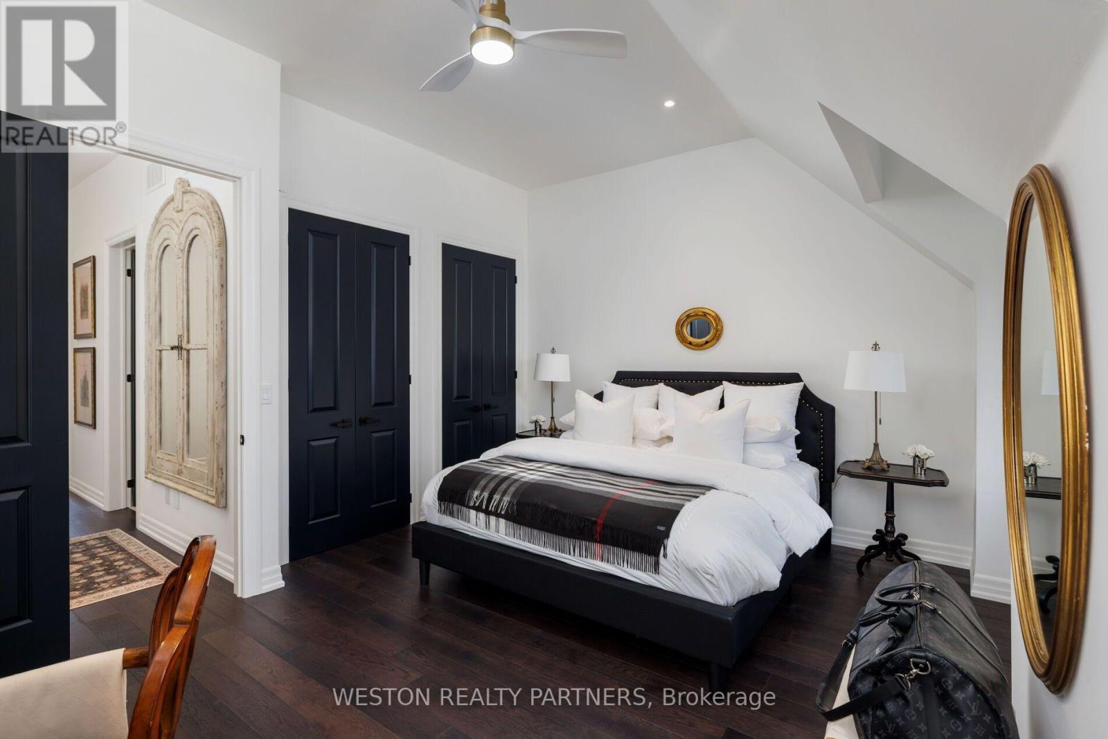 17 - 2369 Ontario Street Property Photo 40