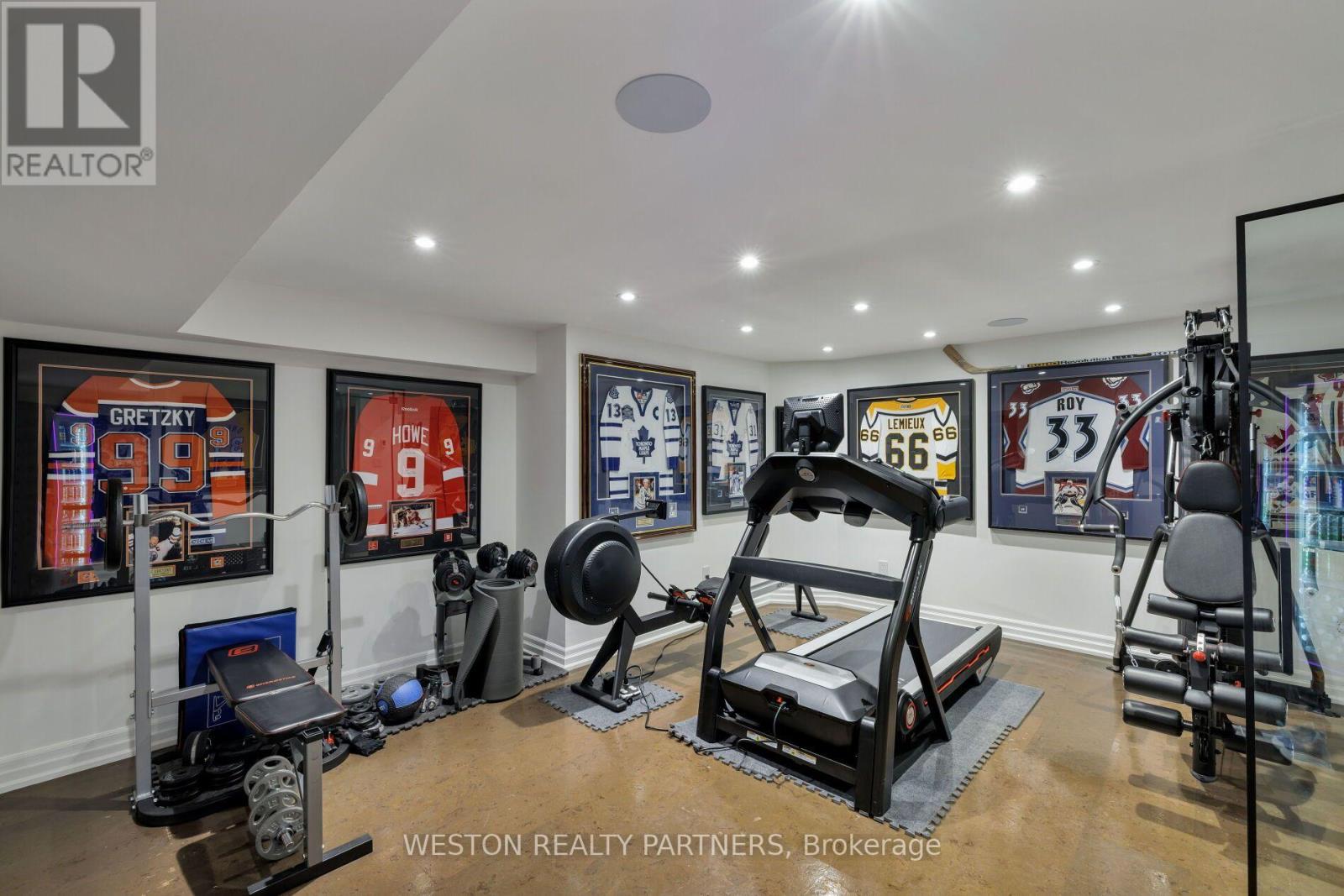 17 - 2369 Ontario Street Property Photo 42
