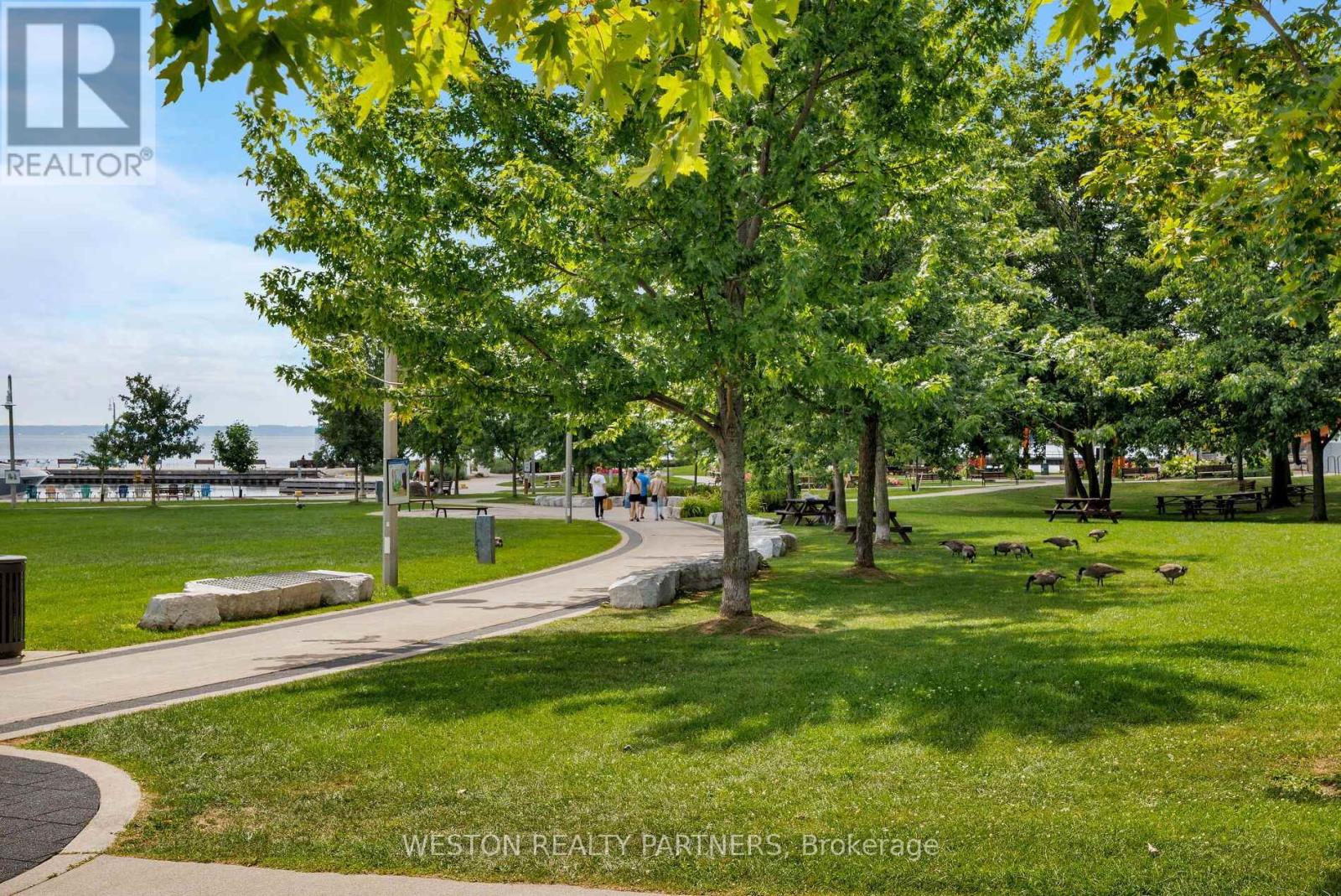 17 - 2369 Ontario Street Property Photo 48
