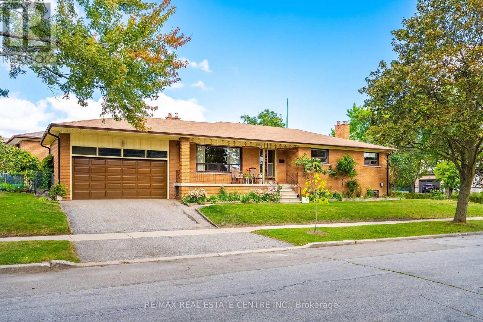 4 Dunreo Drive Property Photo 1