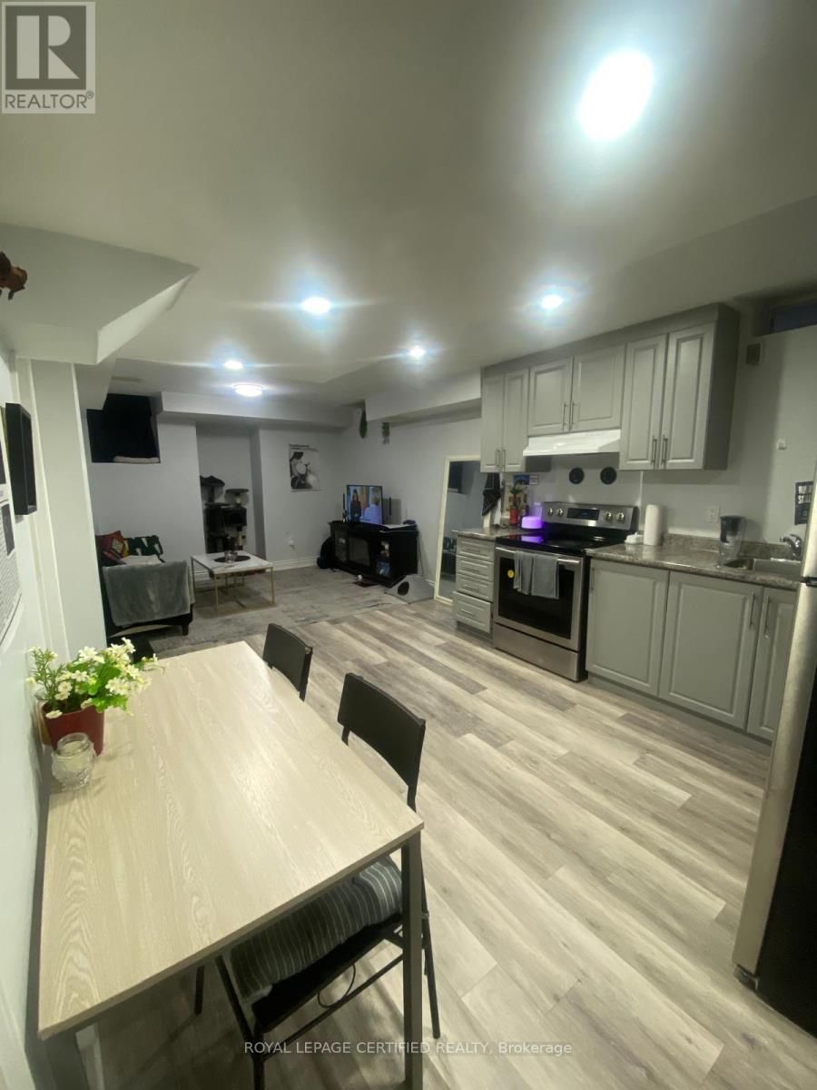 33 Truro Circle Property Photo 2