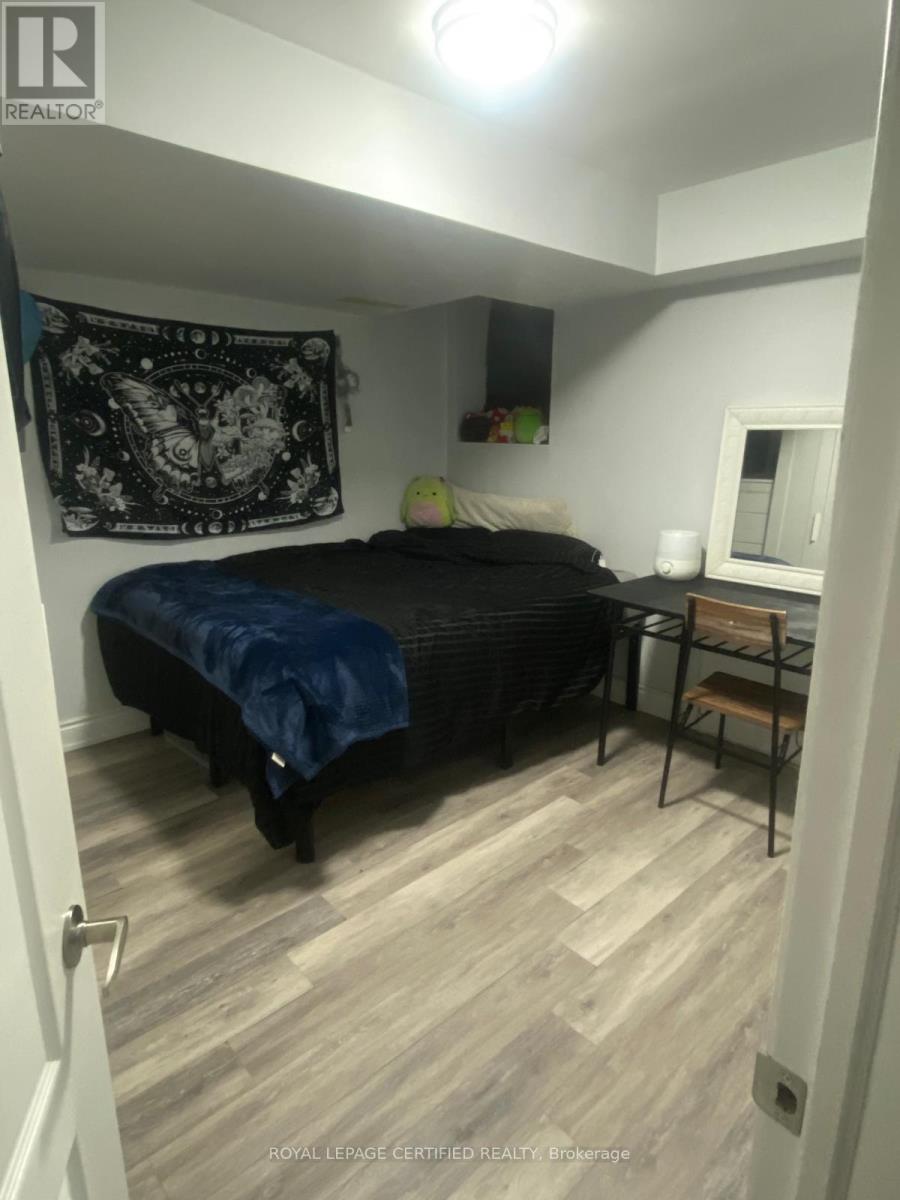 33 Truro Circle Property Photo 6