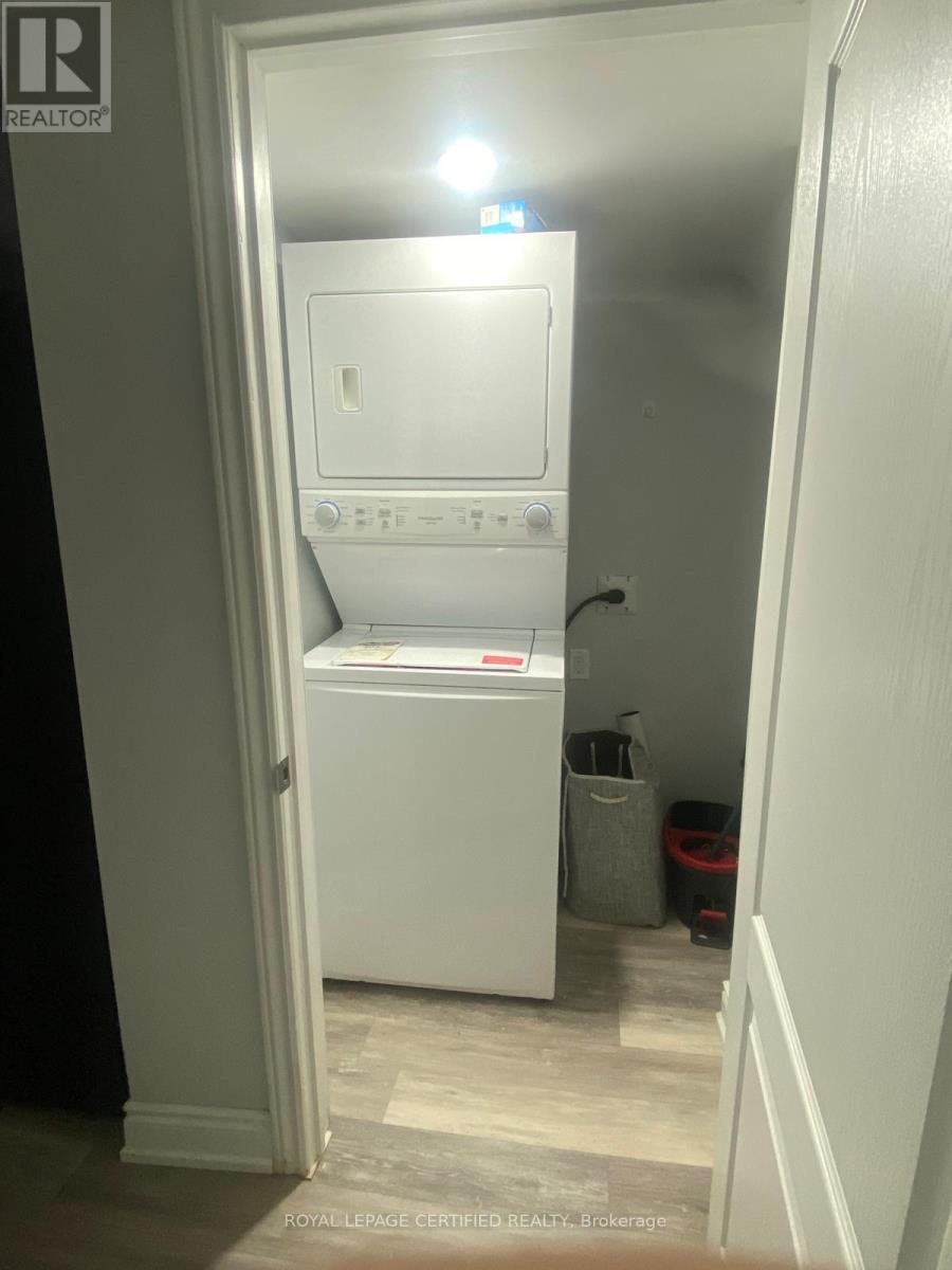33 Truro Circle Property Photo 9