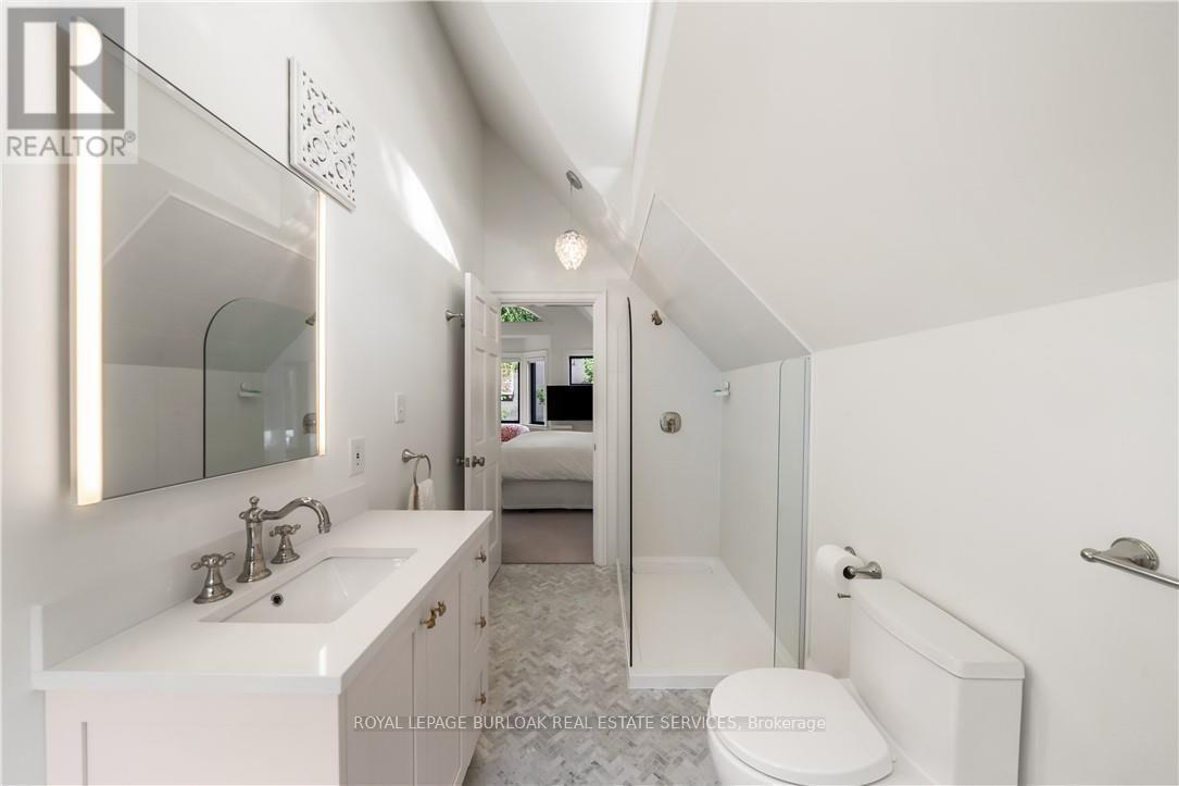 423 Smith Avenue Property Photo 27