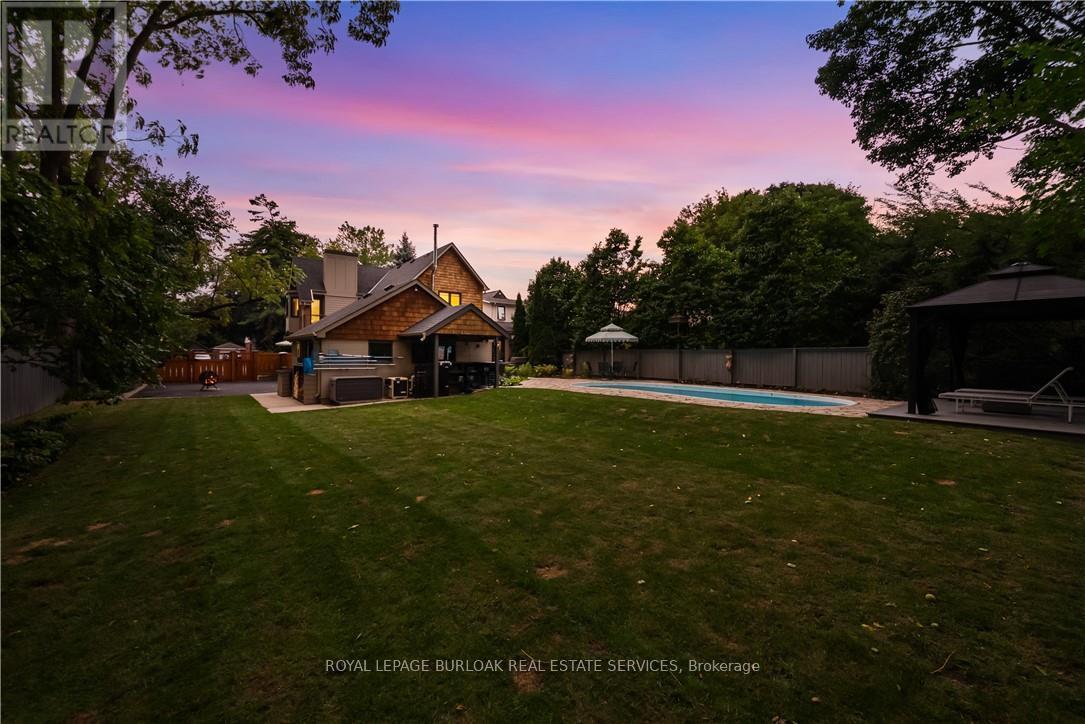 423 Smith Avenue Property Photo 42