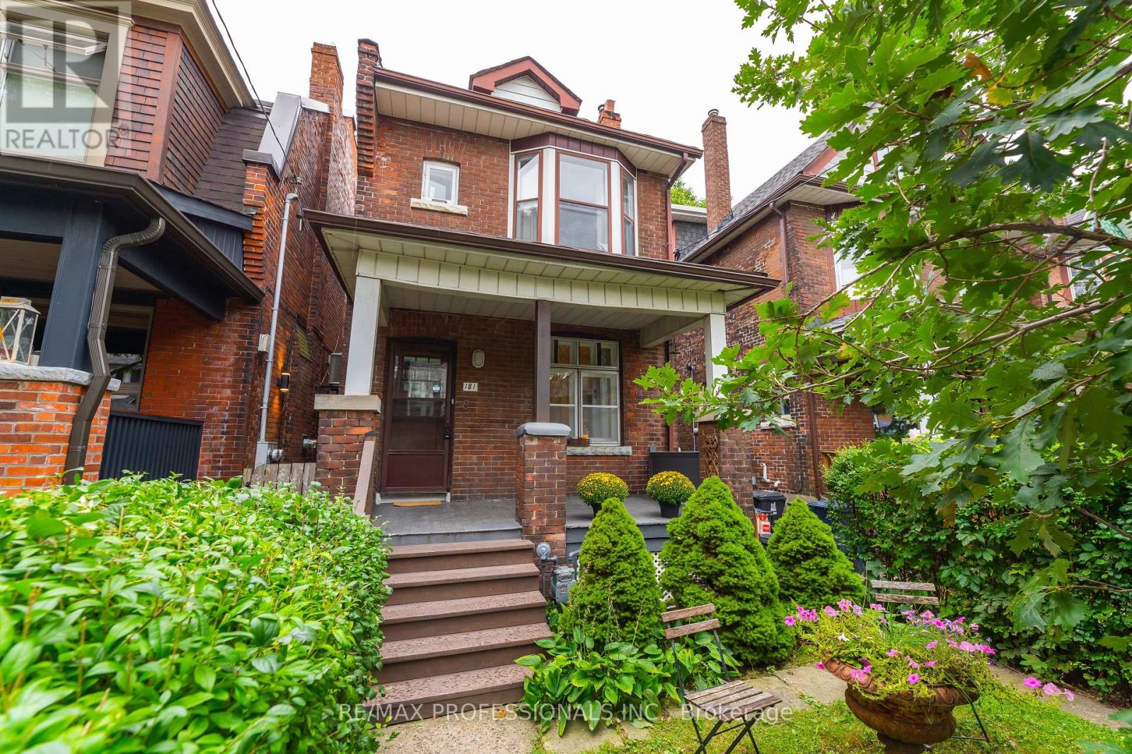 181 Garden Avenue Property Photo 1