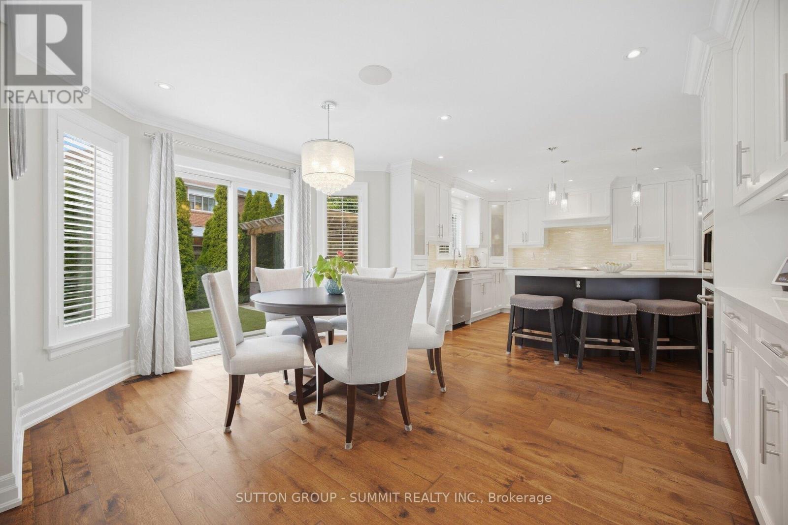 2017 Lady Di Court Nw Property Photo 10