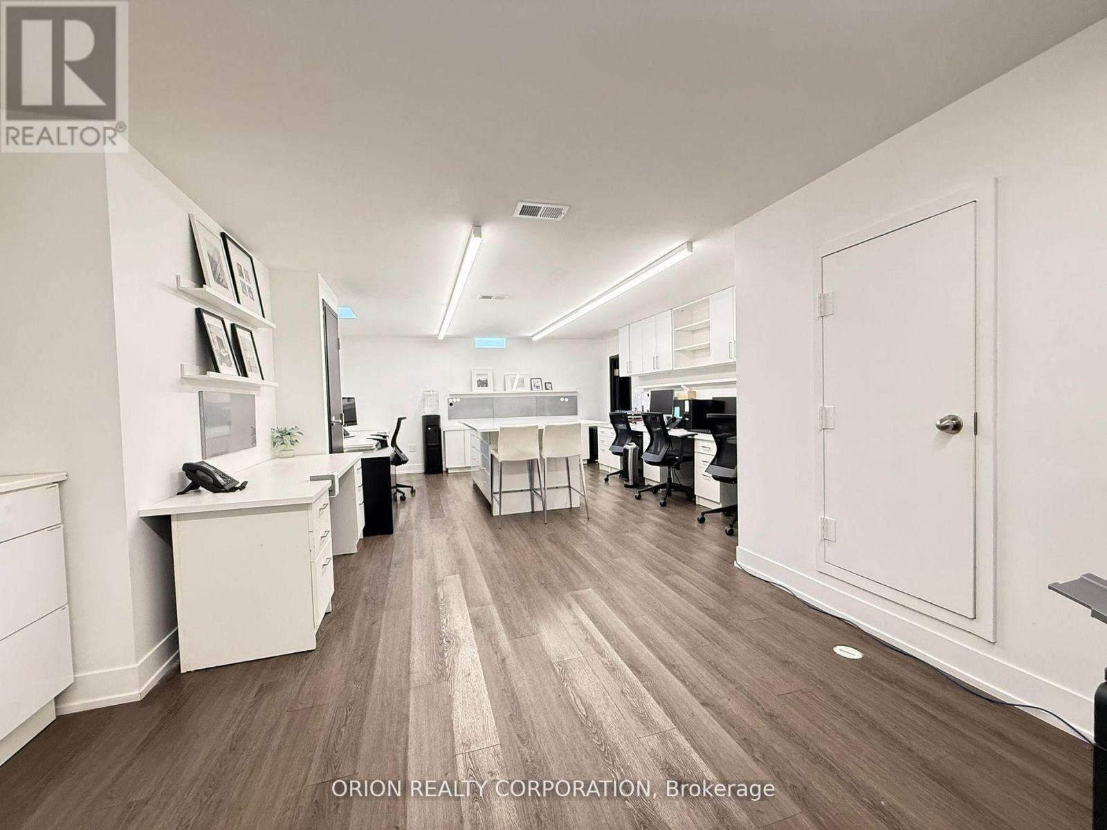 L1 - 1149 Lakeshore Road E Property Photo 1