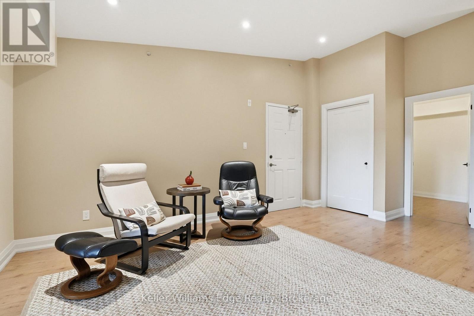 406 - 2075 Appleby Line Property Photo 7