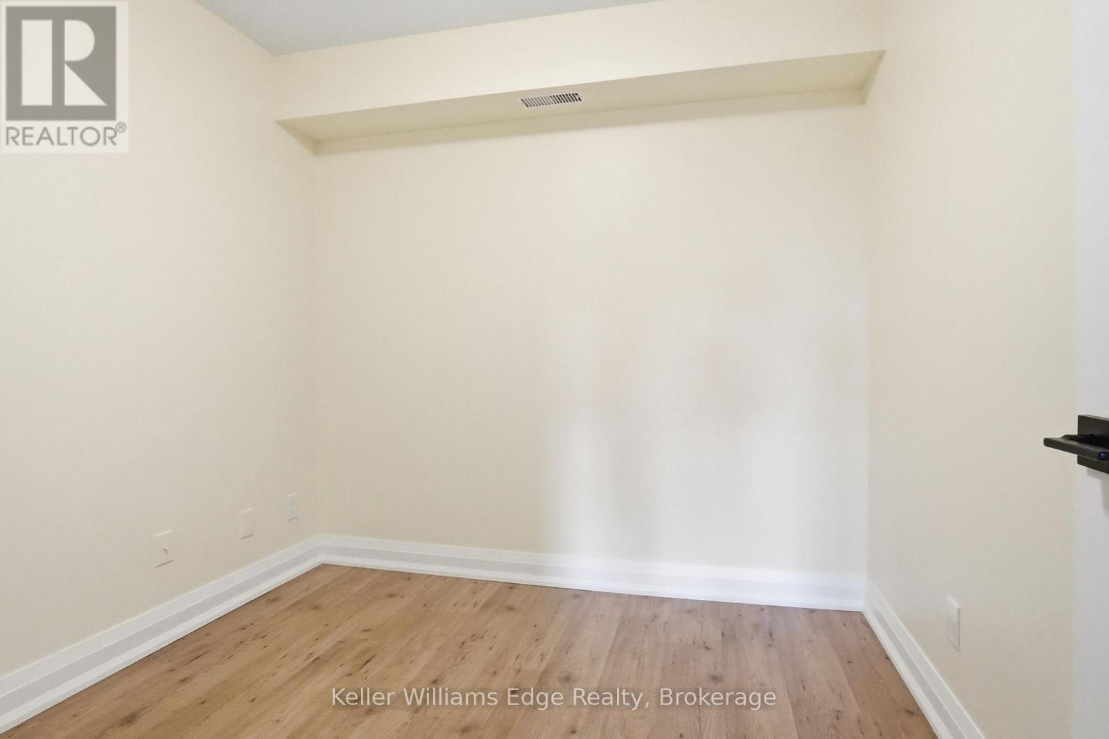406 - 2075 Appleby Line Property Photo 19