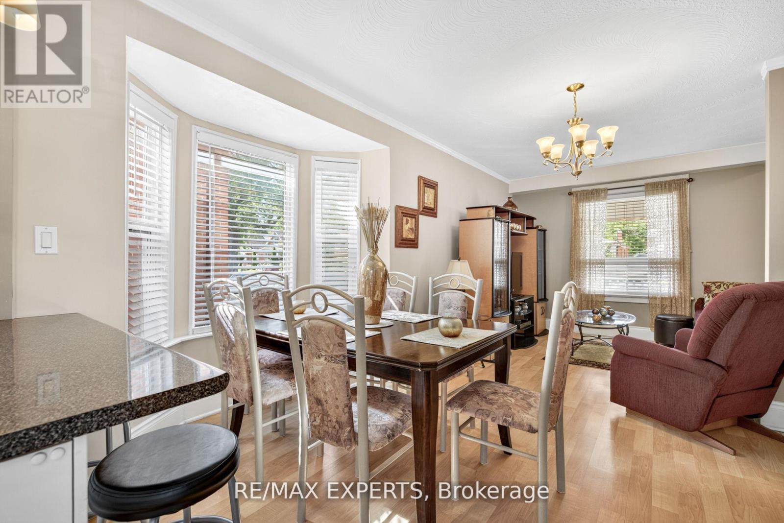 257 John Street Property Photo 11