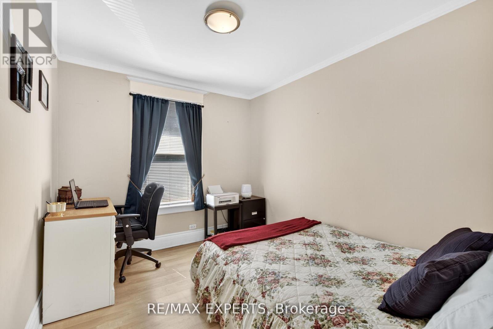 257 John Street Property Photo 21