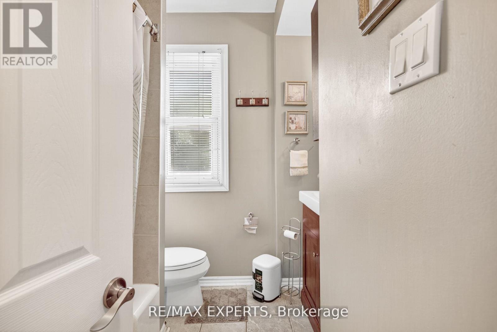 257 John Street Property Photo 22