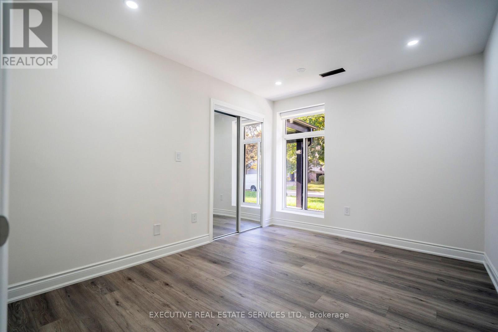 646 Sequin Crescent Property Photo 19
