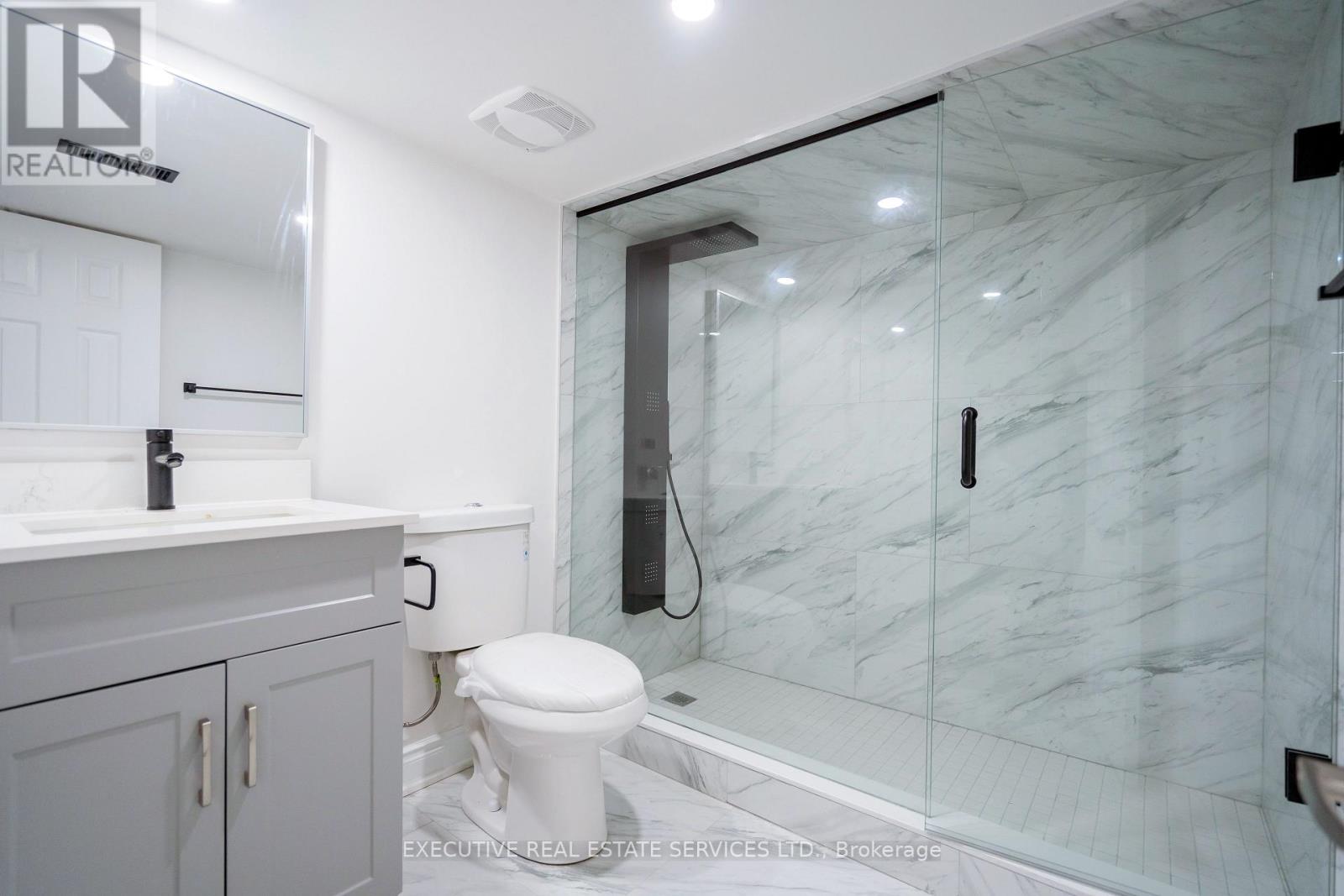 646 Sequin Crescent Property Photo 43